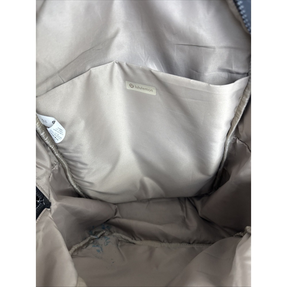 Lululemon Backpack Black - Picture 7 of 12